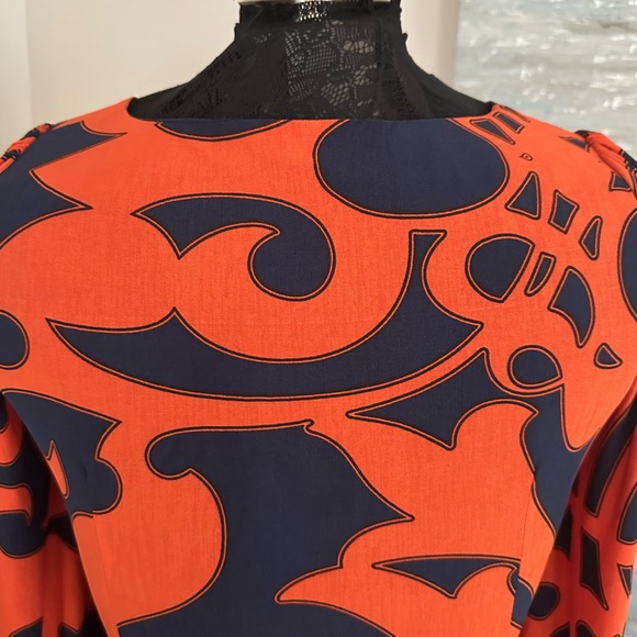 Beautiful Nico LA women’s bell sleeve lined dress orange and navy Size Small - Picture 6 of 9